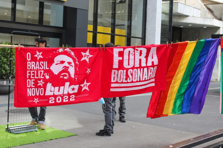 Brigada de Solidariedade expõe defesa contundente da Revolução Bolivariana