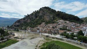 Medidas chinas aceleran la crisis de abastecimiento de medicamentos en América del Norte