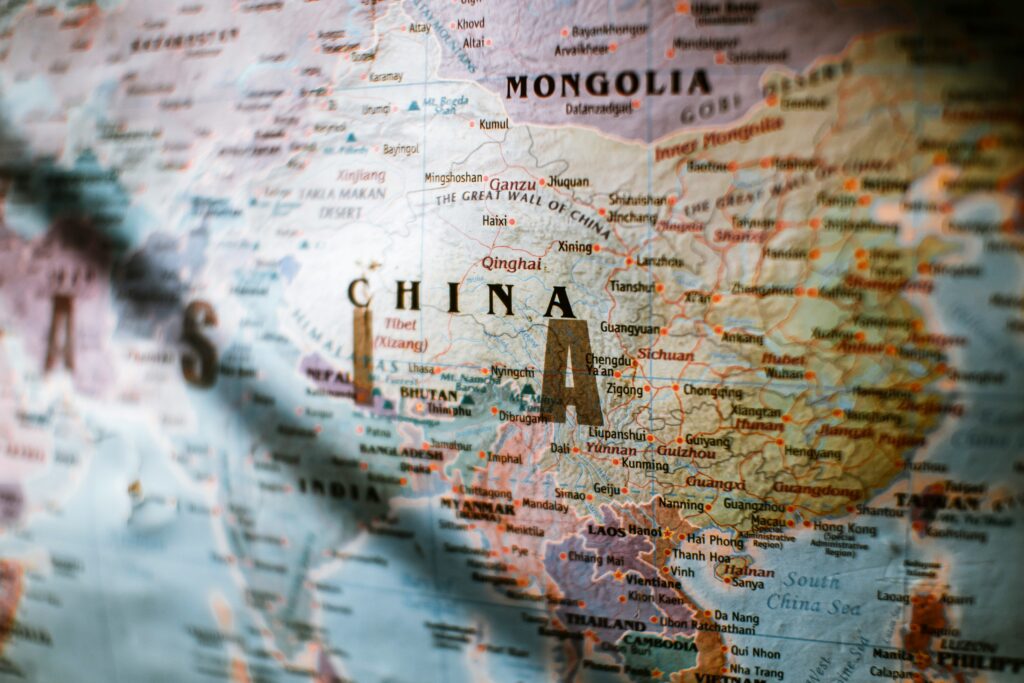 Espionagem de China e Rússia em Cuba redefine equilíbrio geopolítico na América Latina