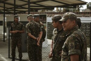 Relações EUA-Cuba: Encontro Militar em Guantánamo Sinaliza Mudanças