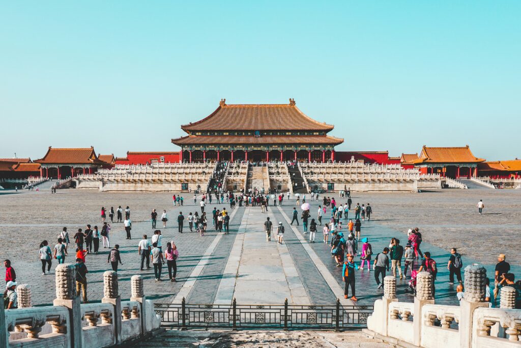 EUA e China: A batalha pela influência na América Latina em meio a tensões globais