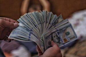 Como Receber Dinheiro do Exterior: Guia Completo, Requisitos, Custos e Dicas Atualizadas